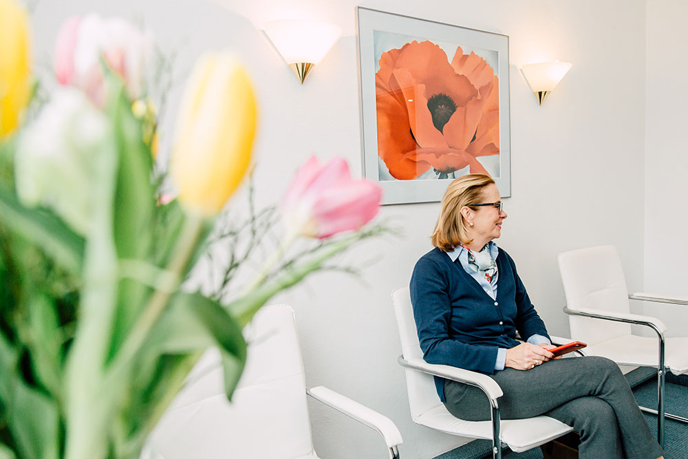 Augenärztin Düsseldorf Innenstadt - Dr. Vogelsang - Wartezimmer